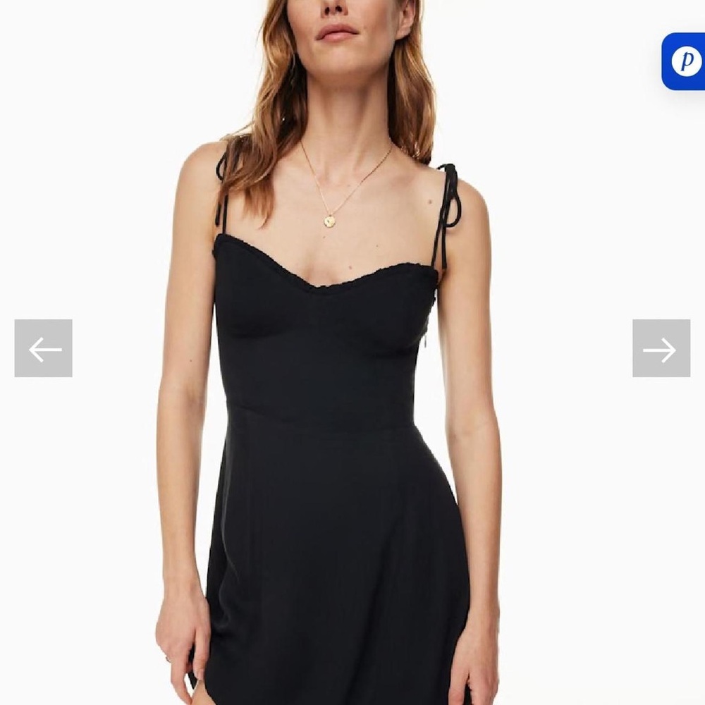 Aritzia Wilfred Black dress for any occasion size 4 / small